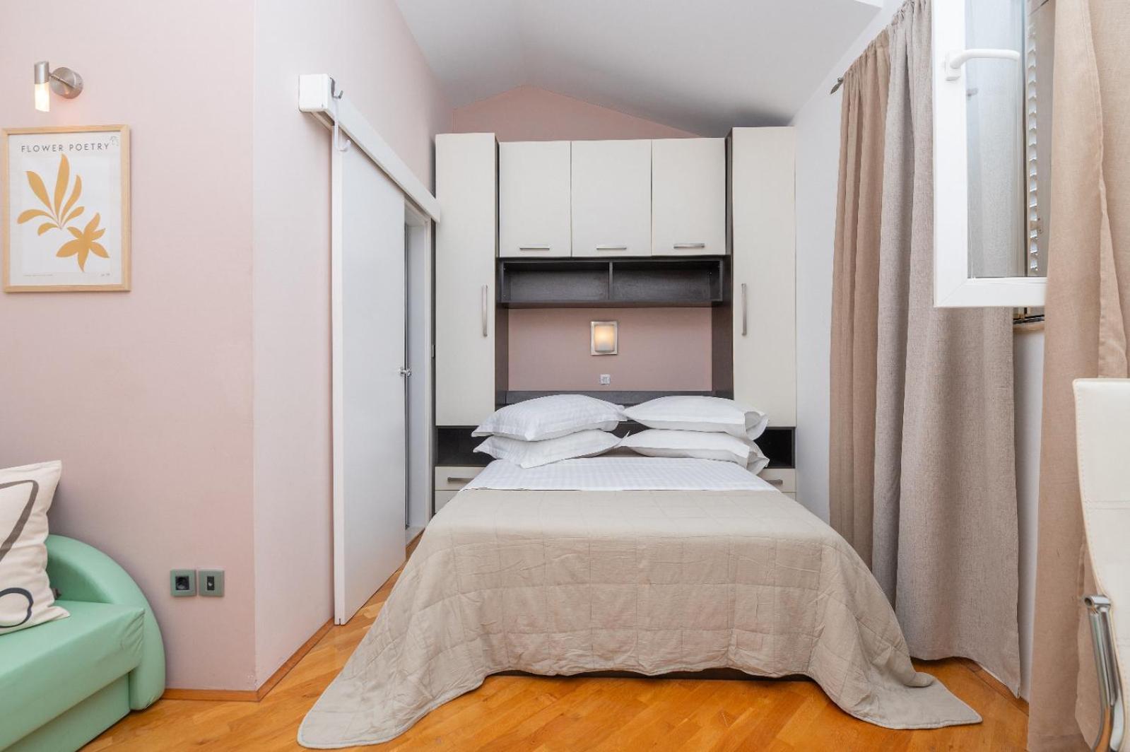 Apartments Luka Toni Krvavica Ngoại thất bức ảnh